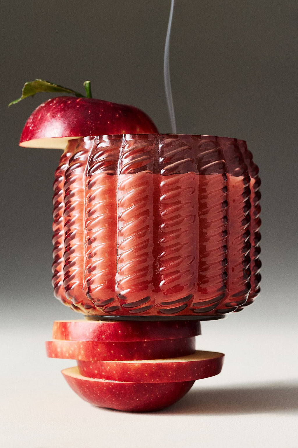 La bougie Gather par Anthropologie : Honeycrisp Oakwood