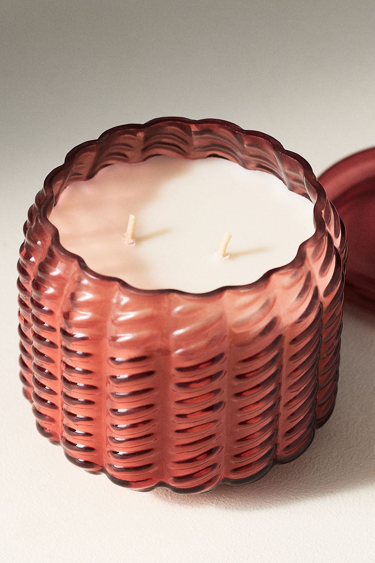 La bougie Gather par Anthropologie : Honeycrisp Oakwood