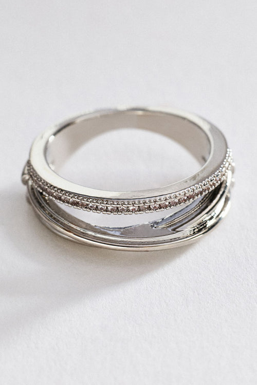 Bague à cristaux empilés
