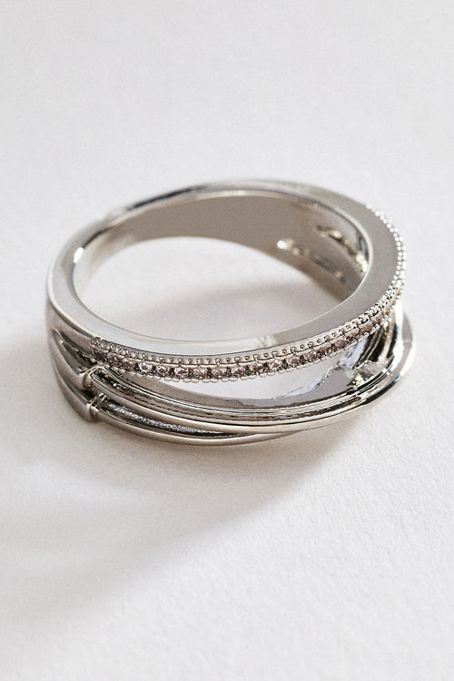 Bague à cristaux empilés
