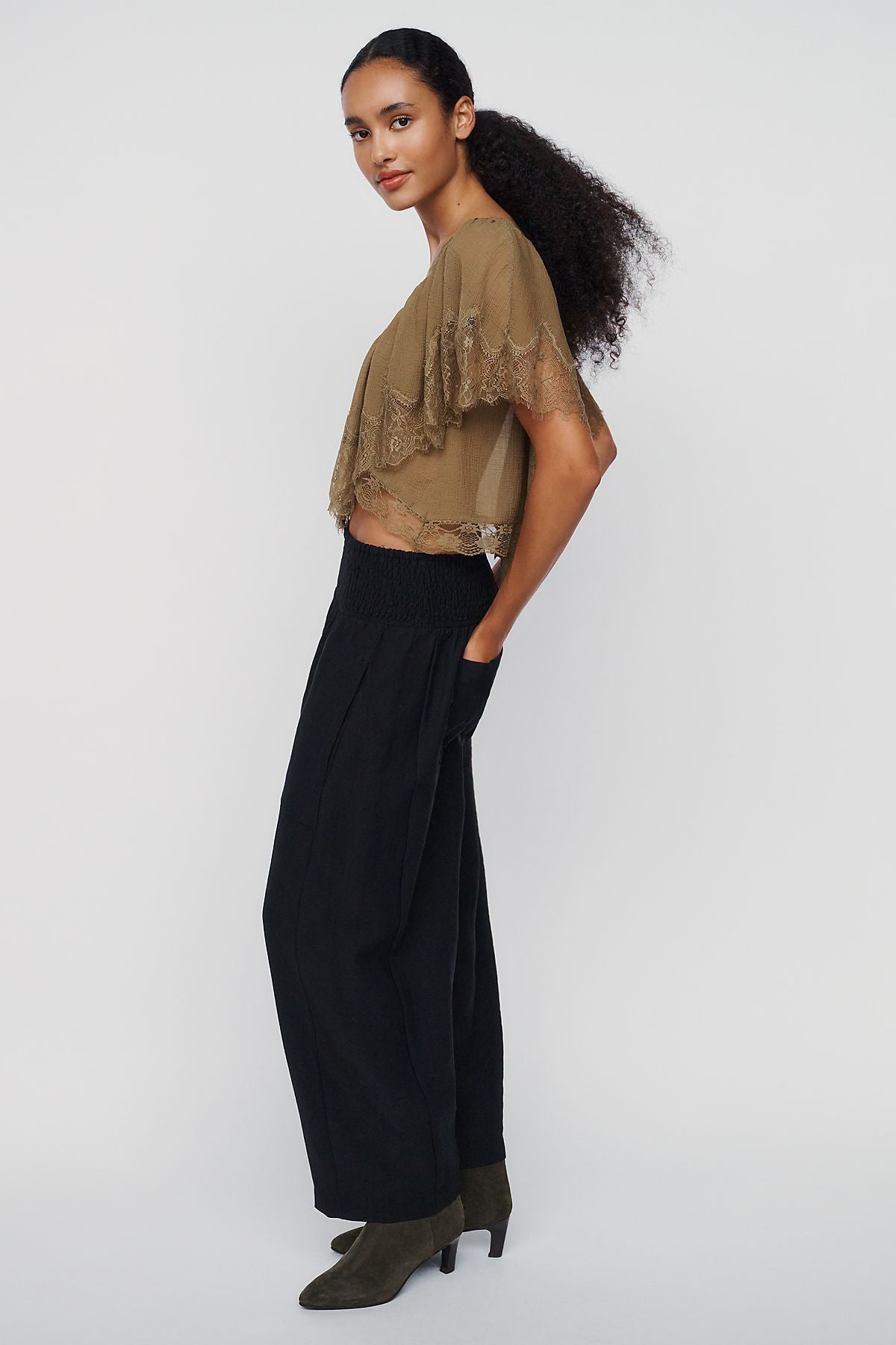 Pilcro Reese Smocked Pull-On Barrel Pants