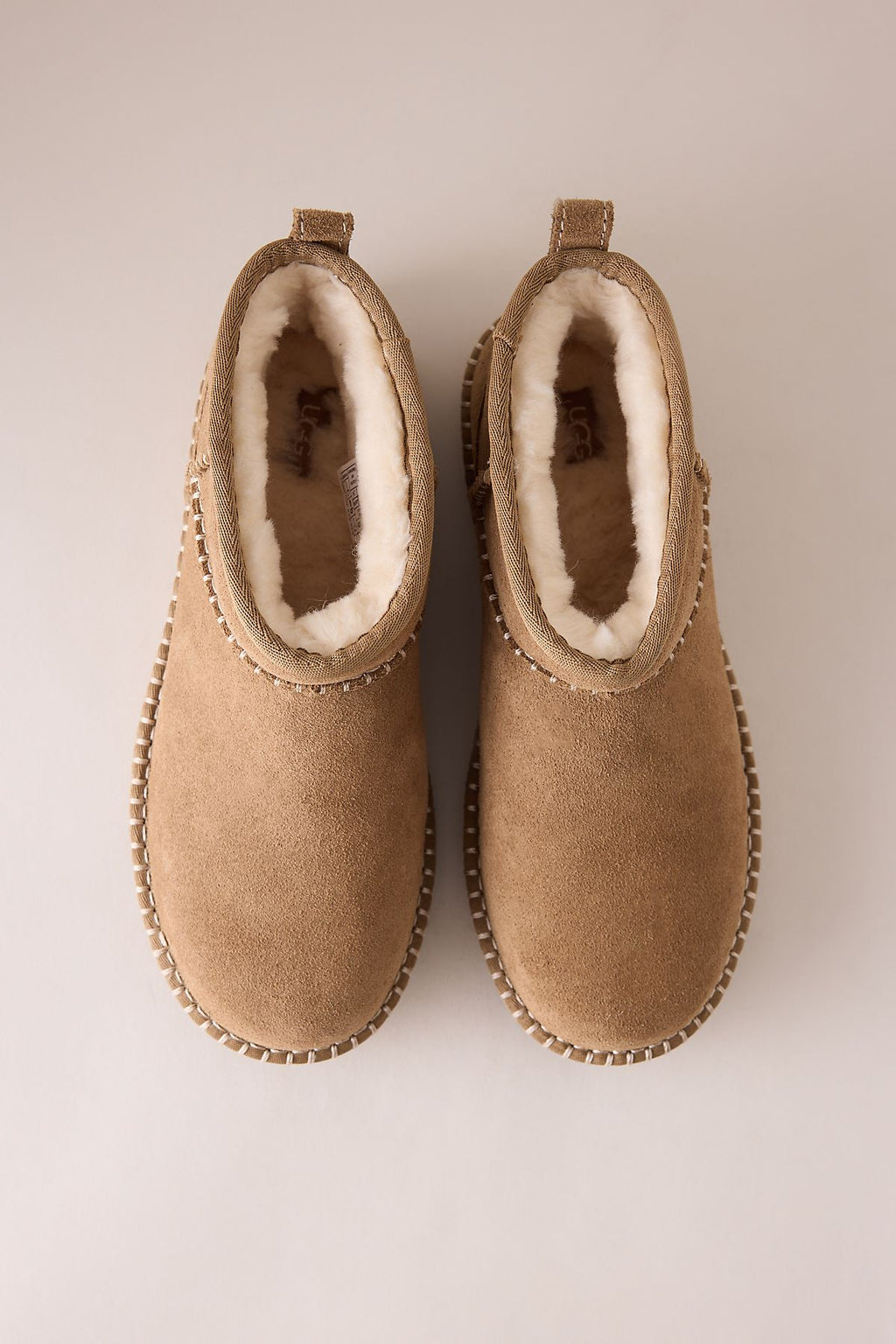 Botte UGG Stitch Classic Ultra Mini