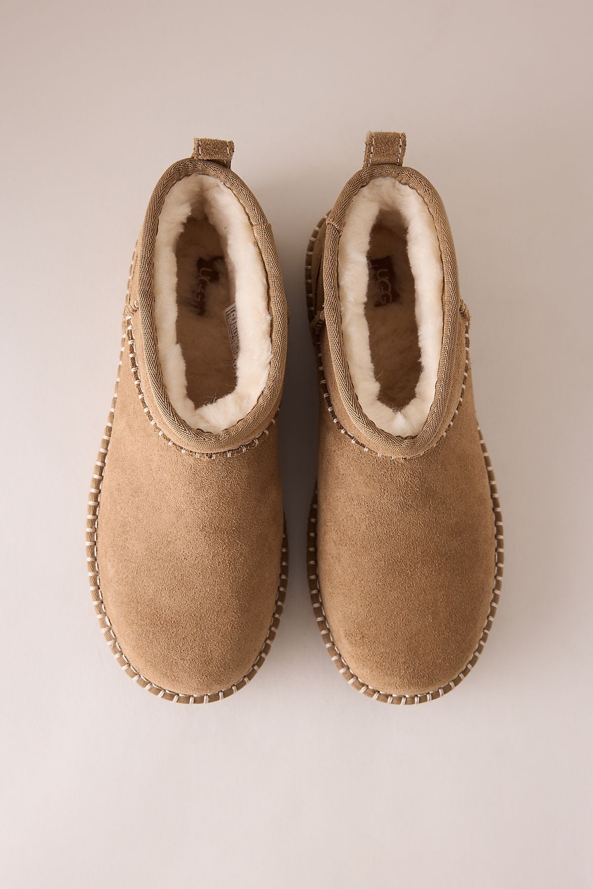 Botte UGG Stitch Classic Ultra Mini