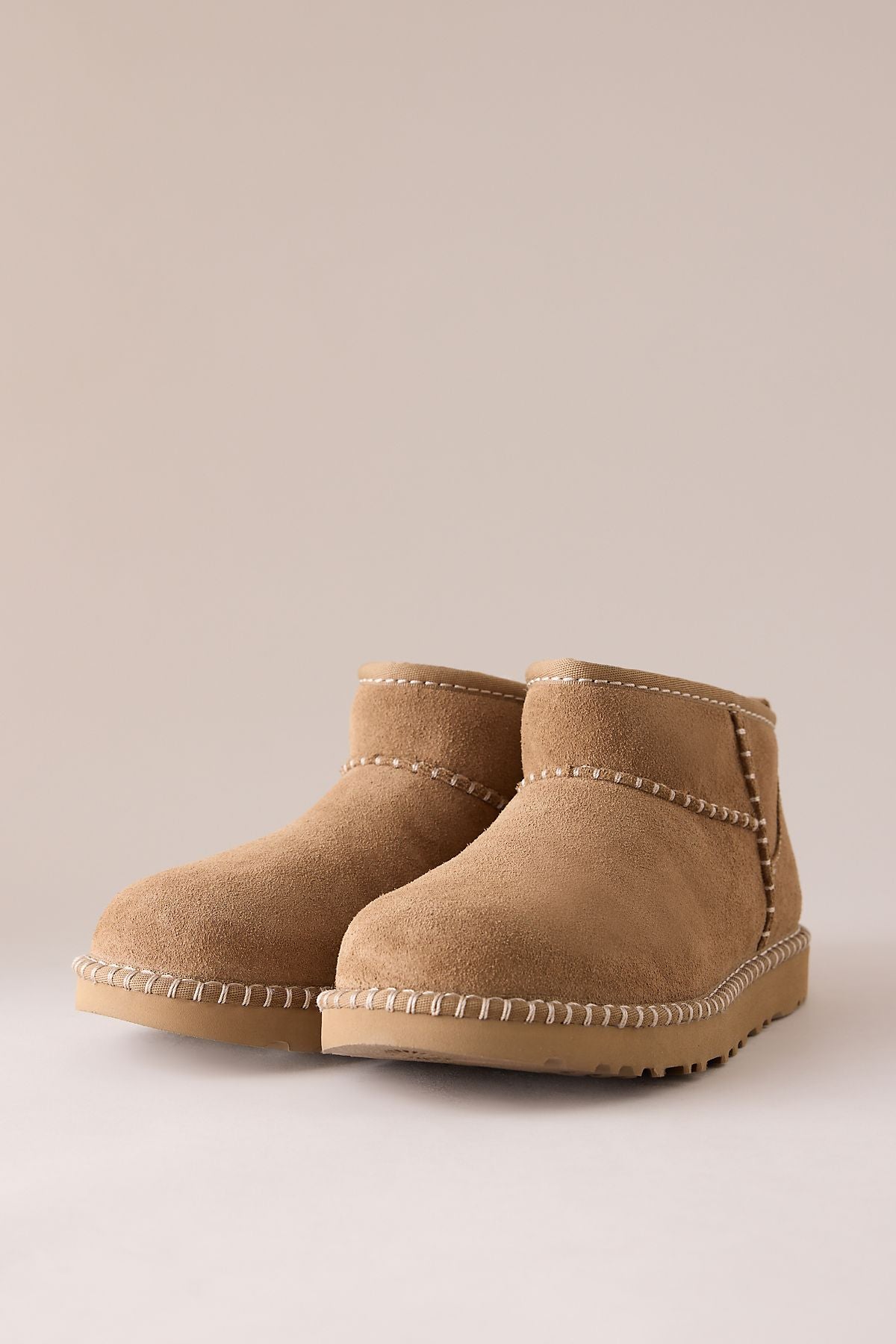 Botte UGG Stitch Classic Ultra Mini
