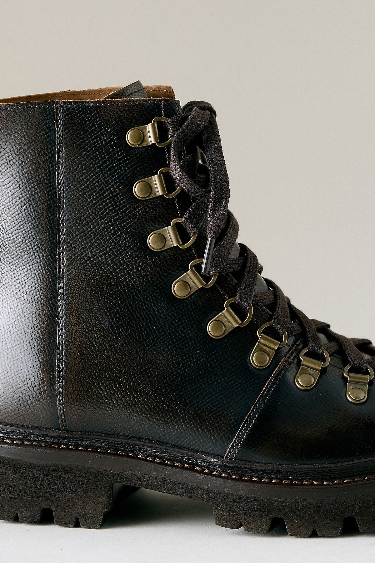 Bottes de randonnée Nanette Grenson
