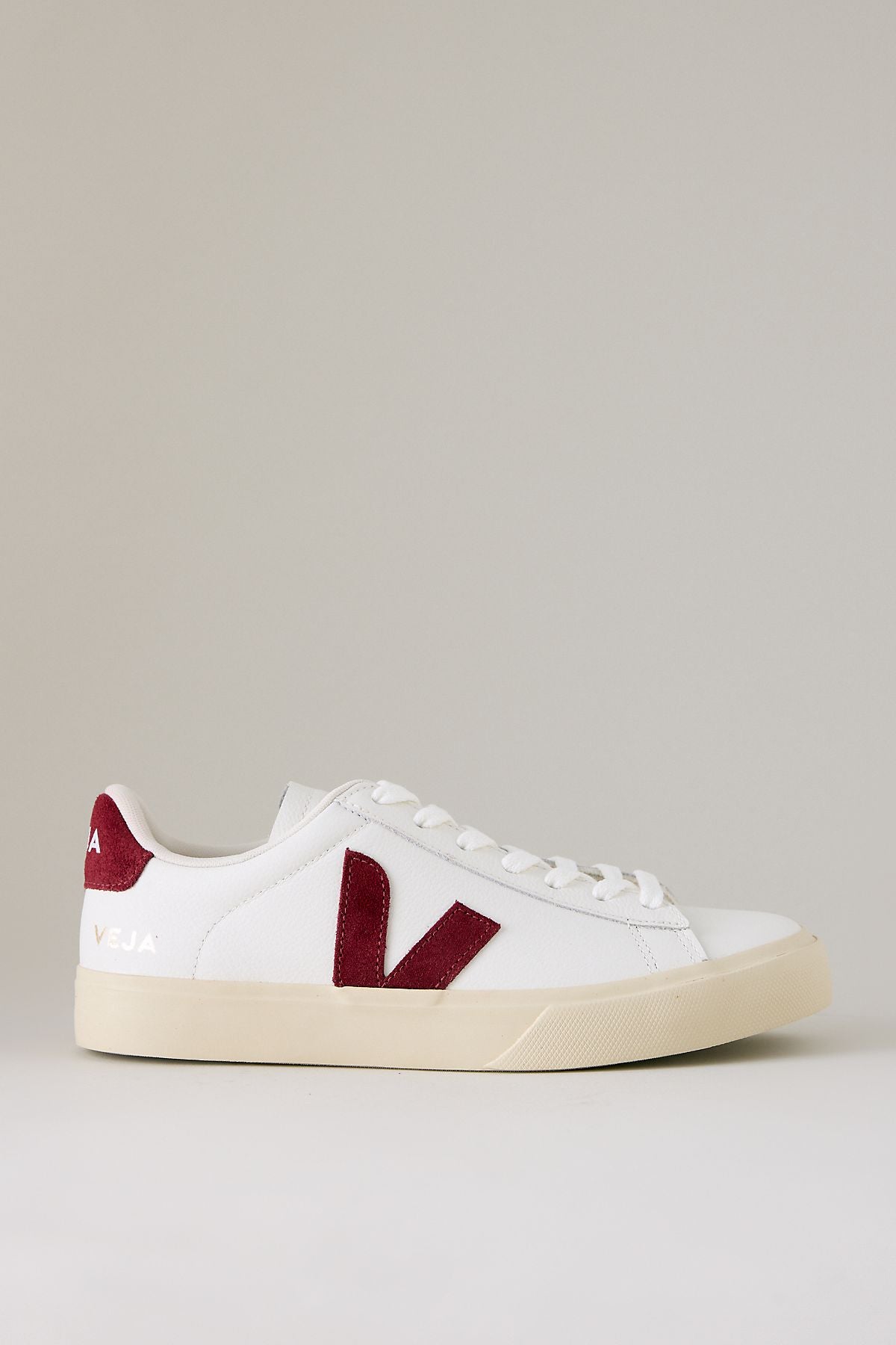 Baskets Veja Campo