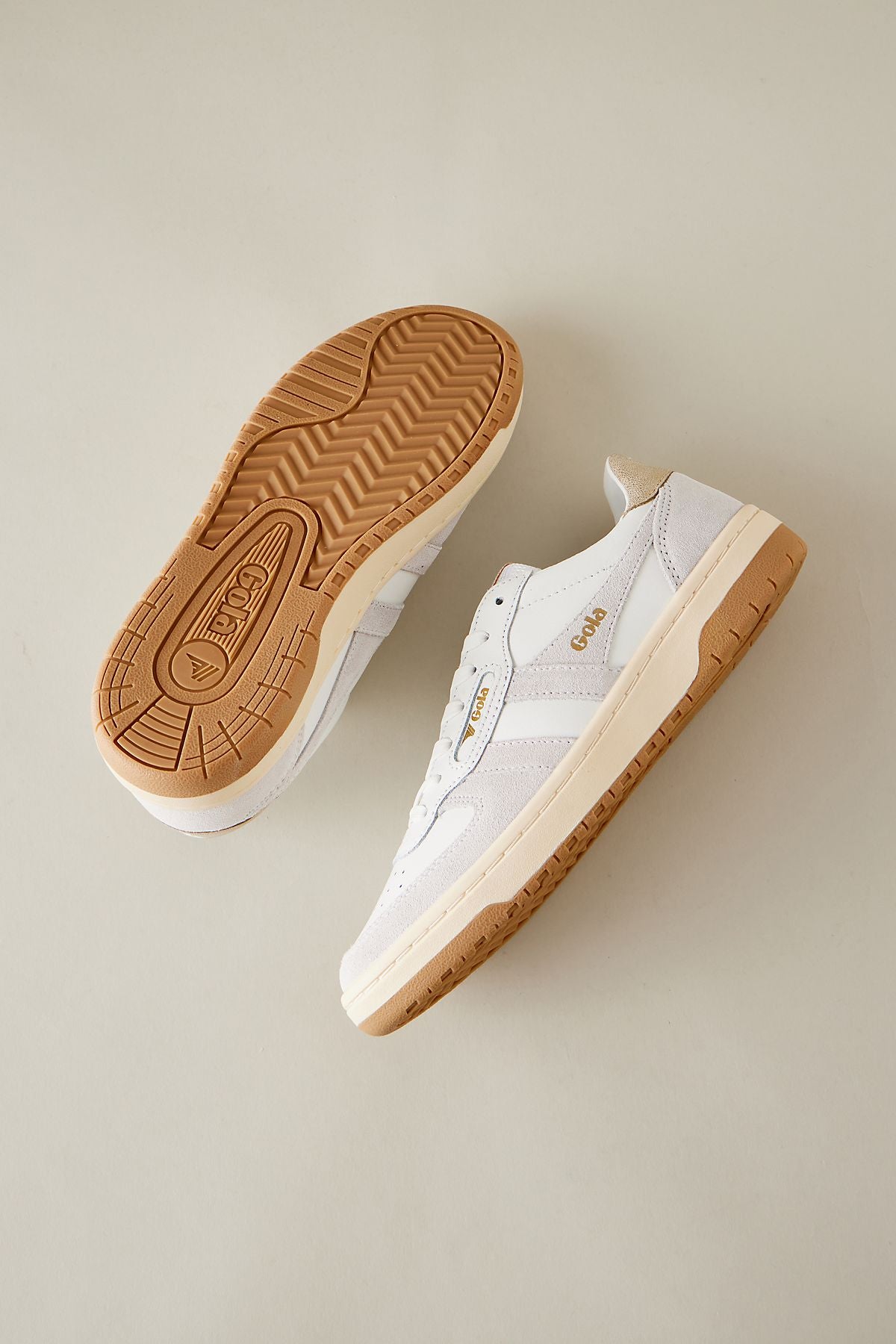 Baskets en daim Gola Hawk